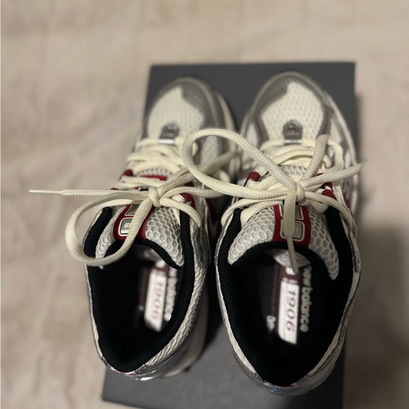 New Balance 1906R - Picture 3 of 6